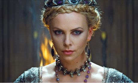 Photo of Charlize Theron as the Queen in Snow White and the Huntsman