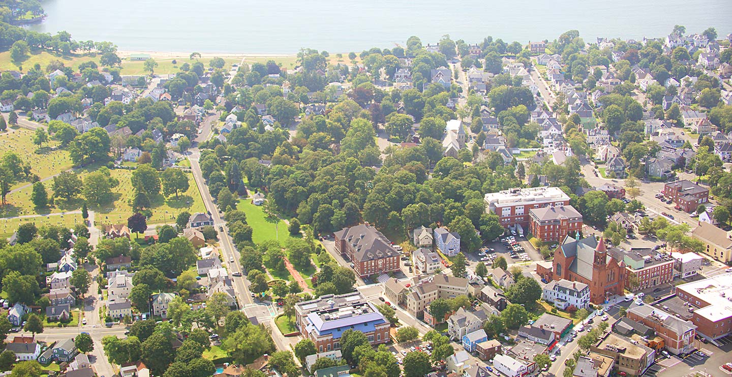 Montserrat College of Art : aerial view